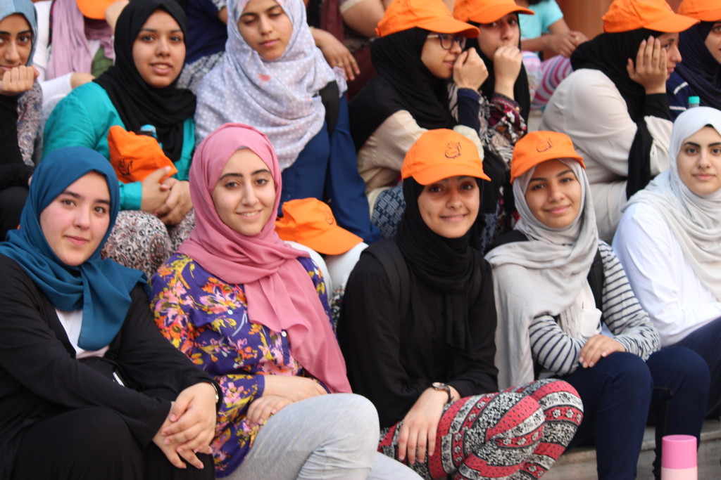 Saudi Arabian Students enjoying Ganga Aarti 