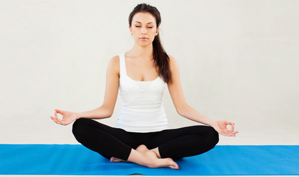 sukhasana