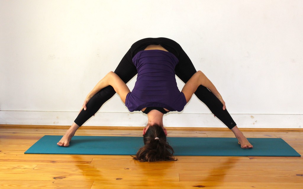 wide-legged-bending
