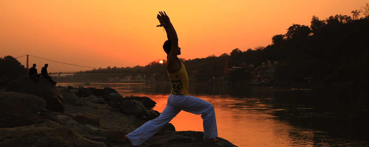yoga poses to enerzize yourself